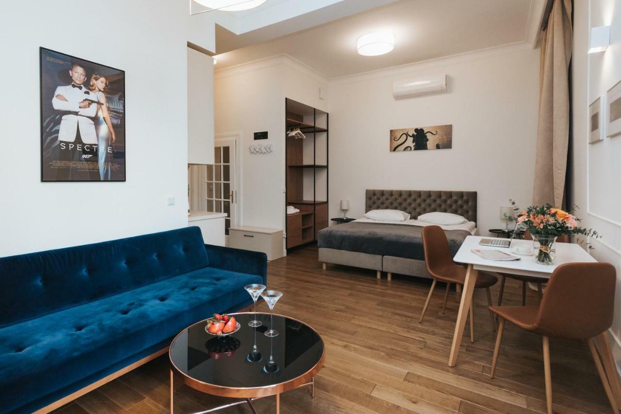 Movart Boutique Aparthotel Краков Экстерьер фото